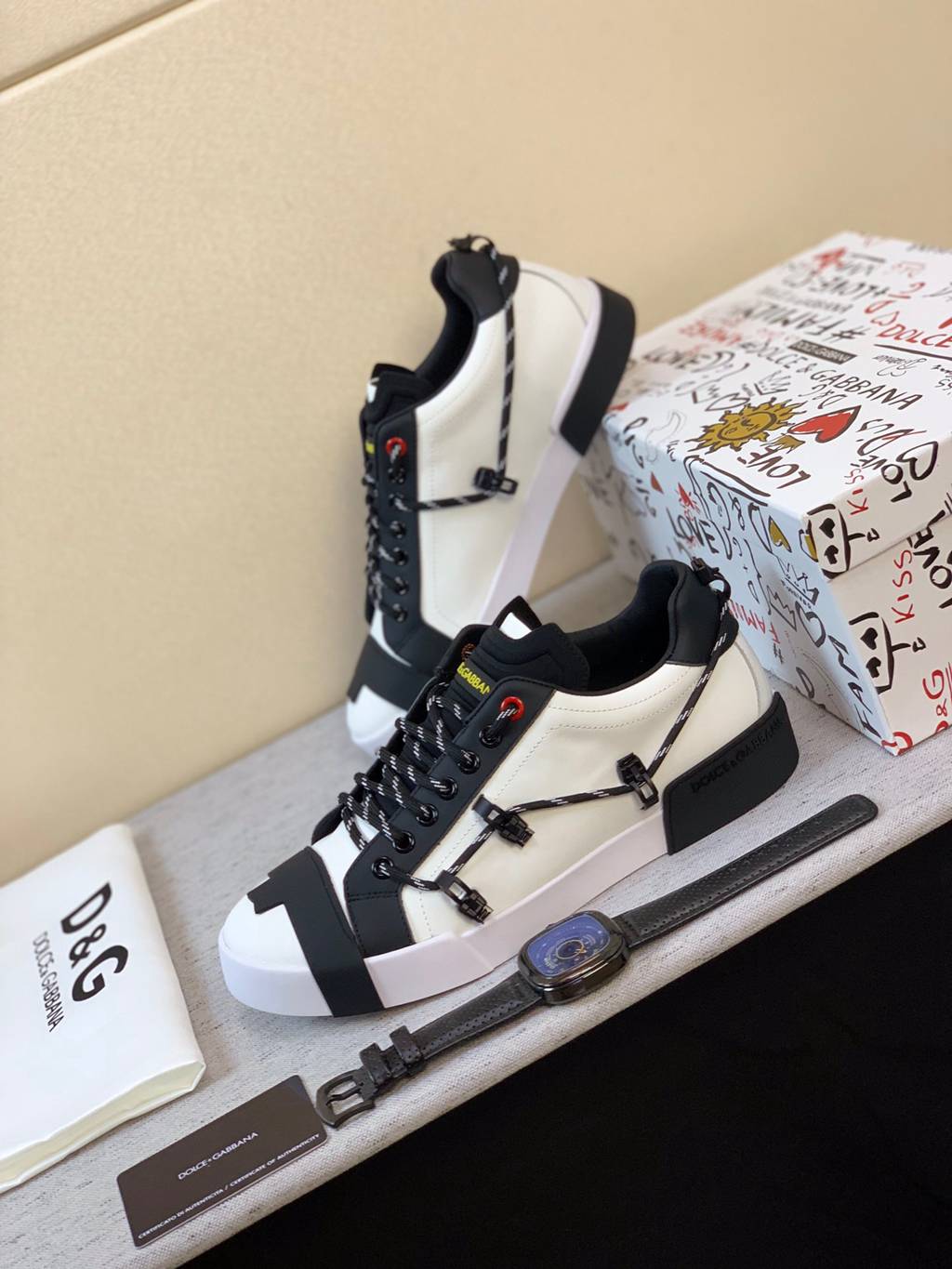 D*G sneaker